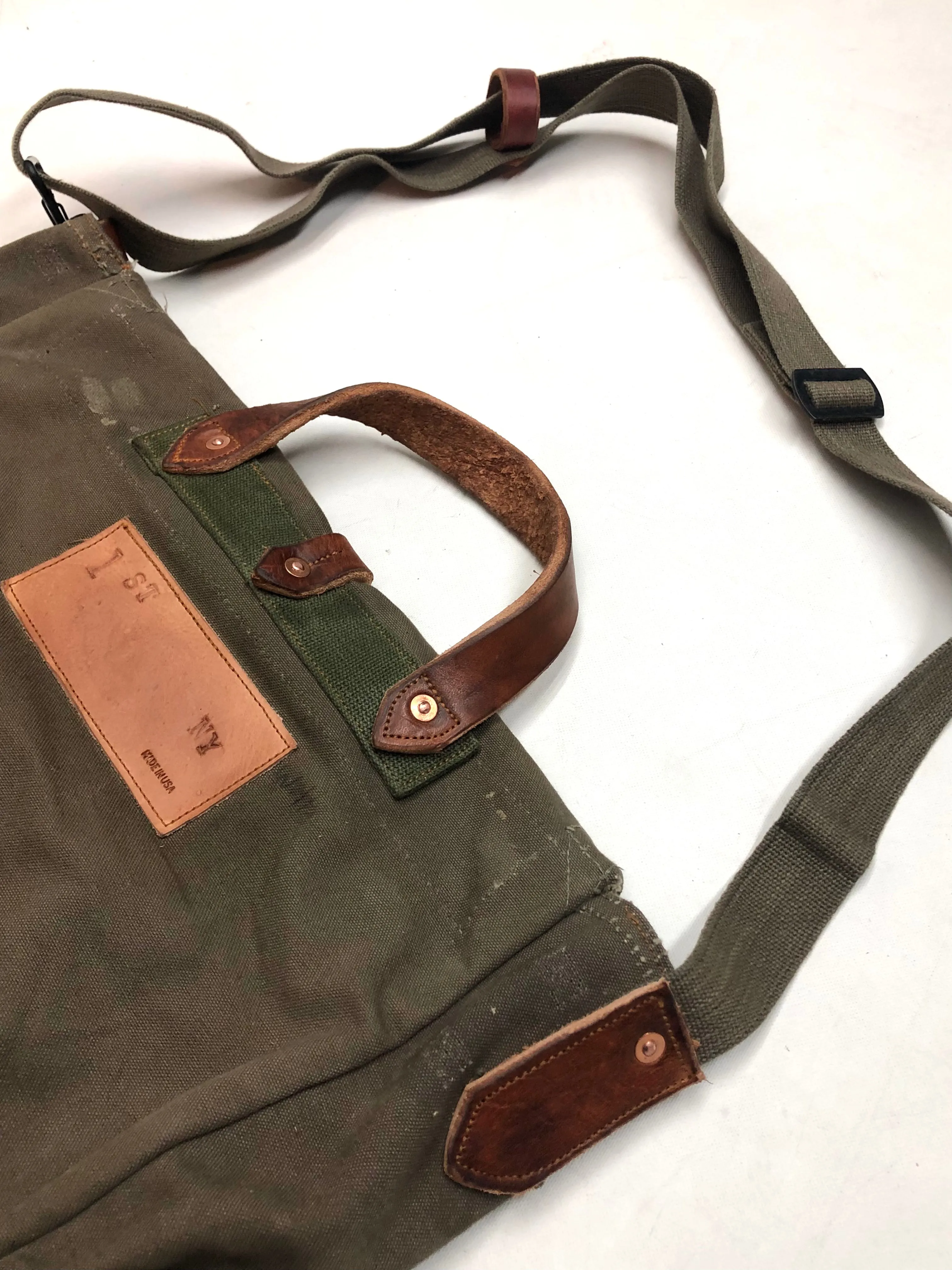 684 / shoulder bag