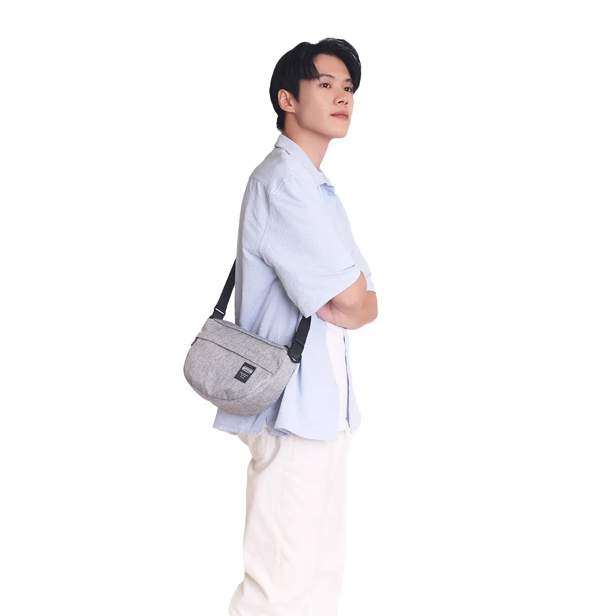 695 Shoulder Bag