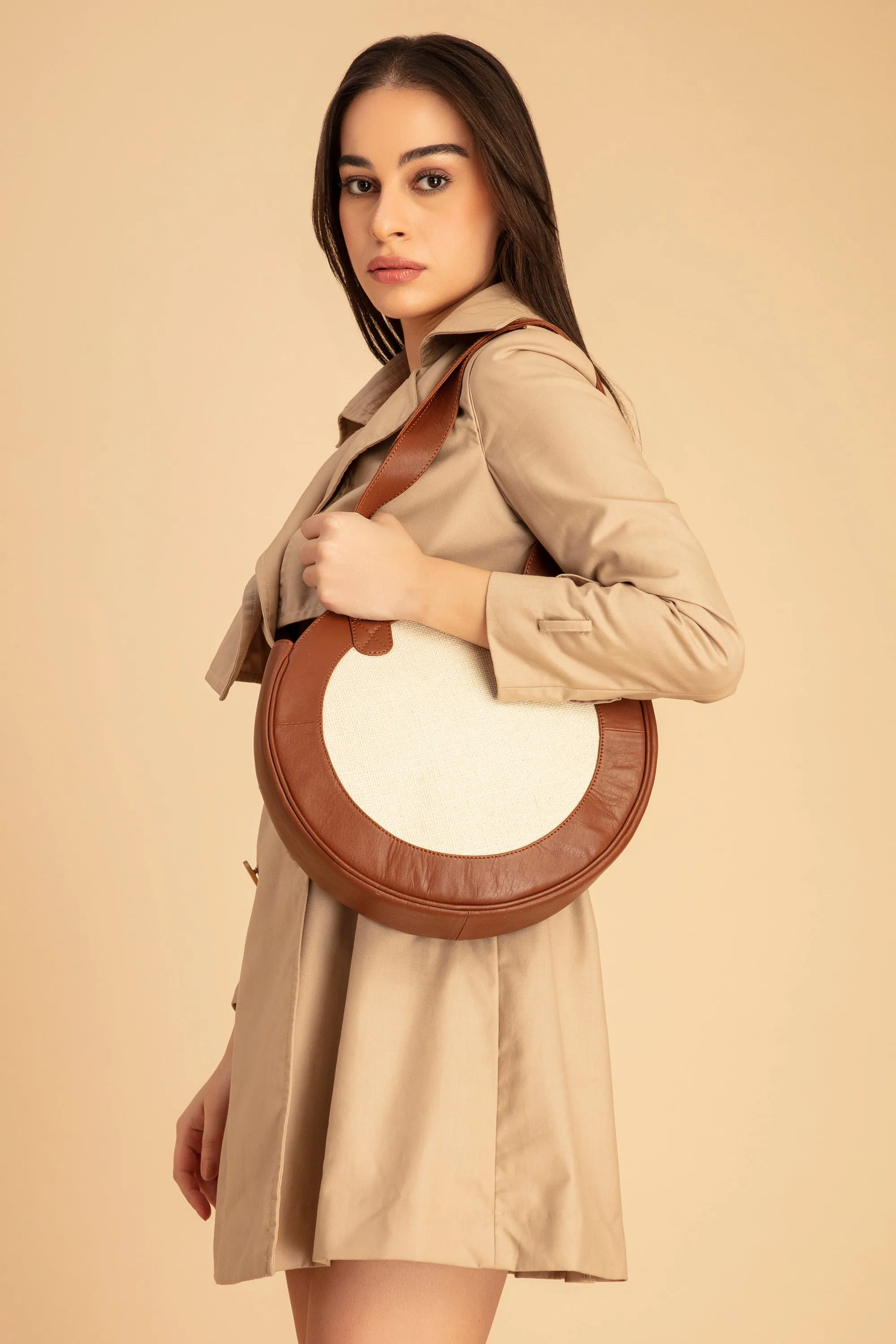 Abelardo Tia Ivory & Brown Shoulder Bag