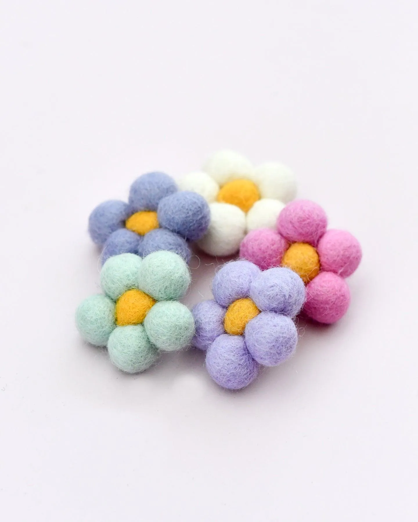 Felt Daisy Flowers (Pastel Shades) - 5 Flowers