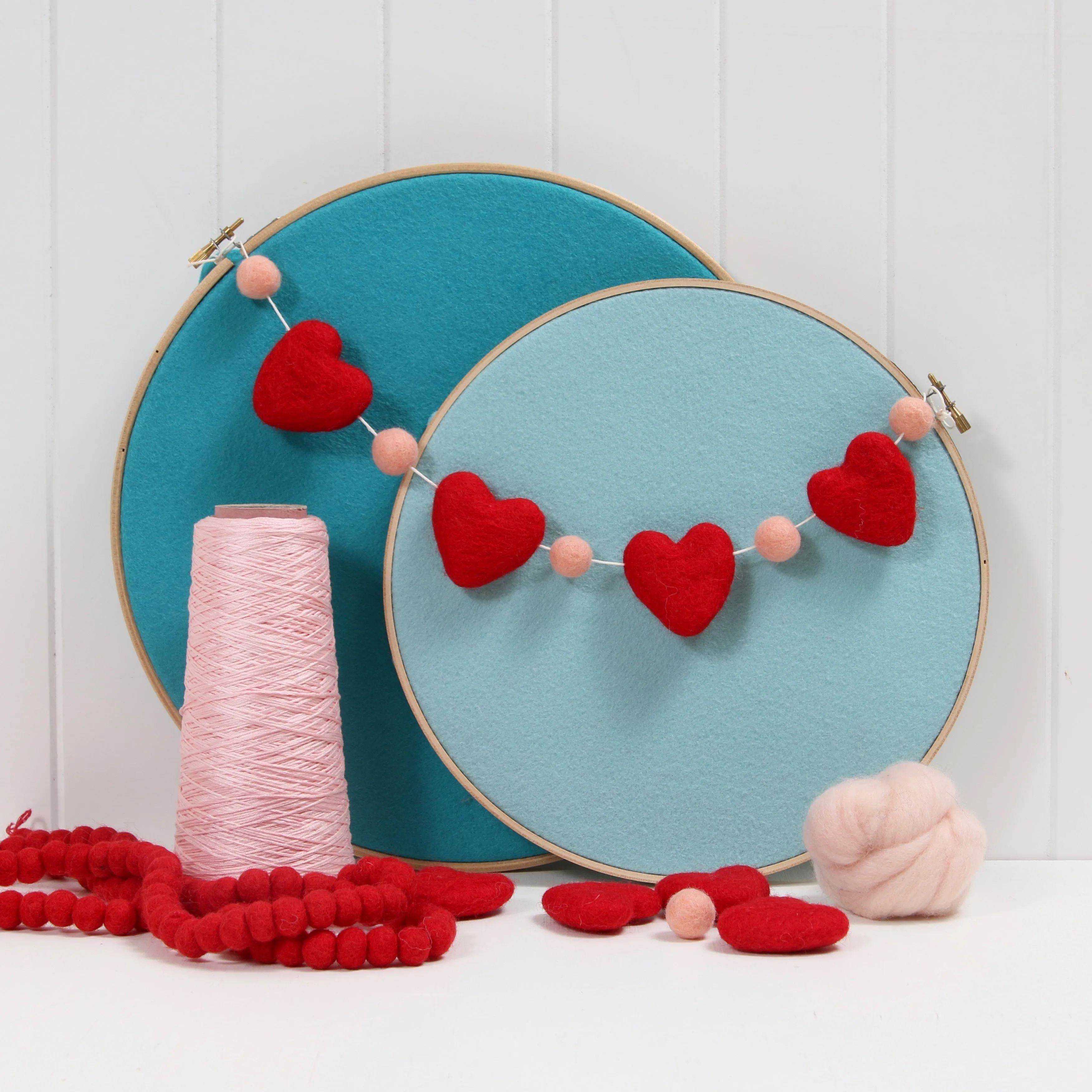 Felt Hearts, Red