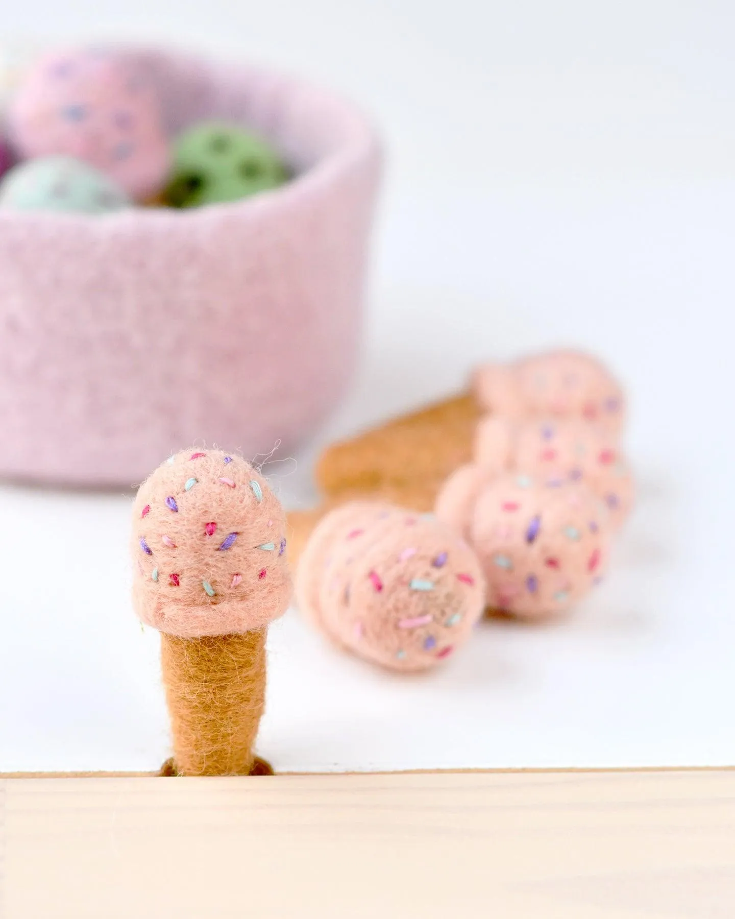 Felt Ice Creams - Peach with Sprinkles