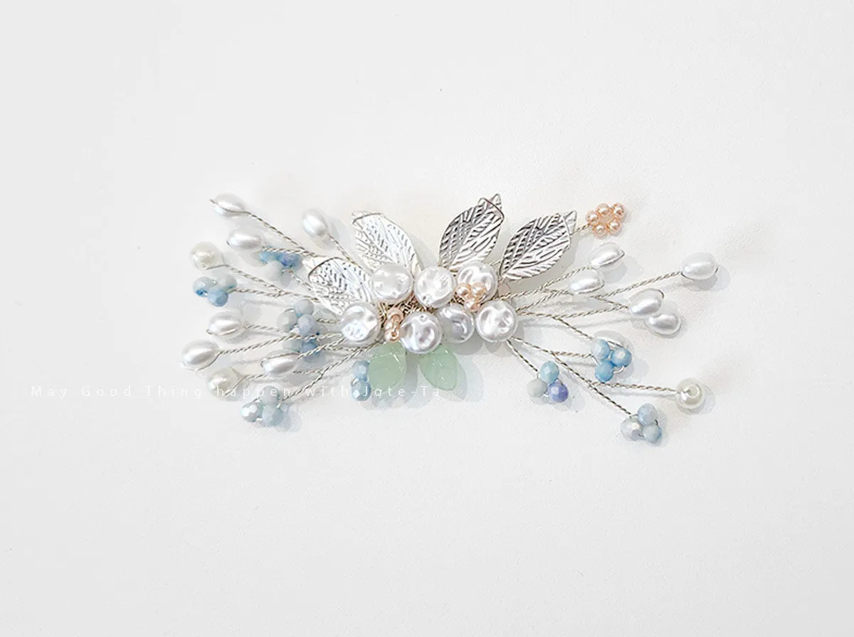 Graceful Beads Brooch (2 Colors)