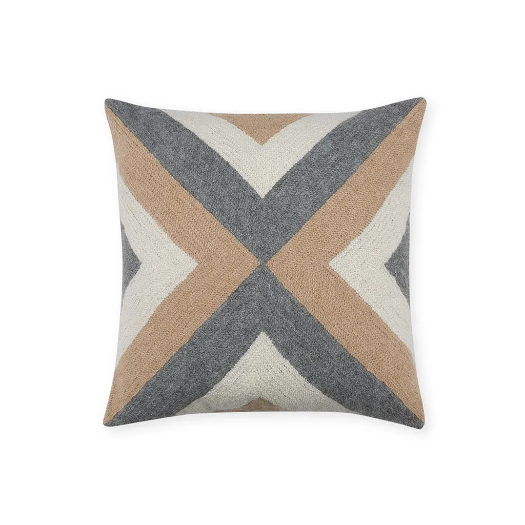 Grinda Square Pillow