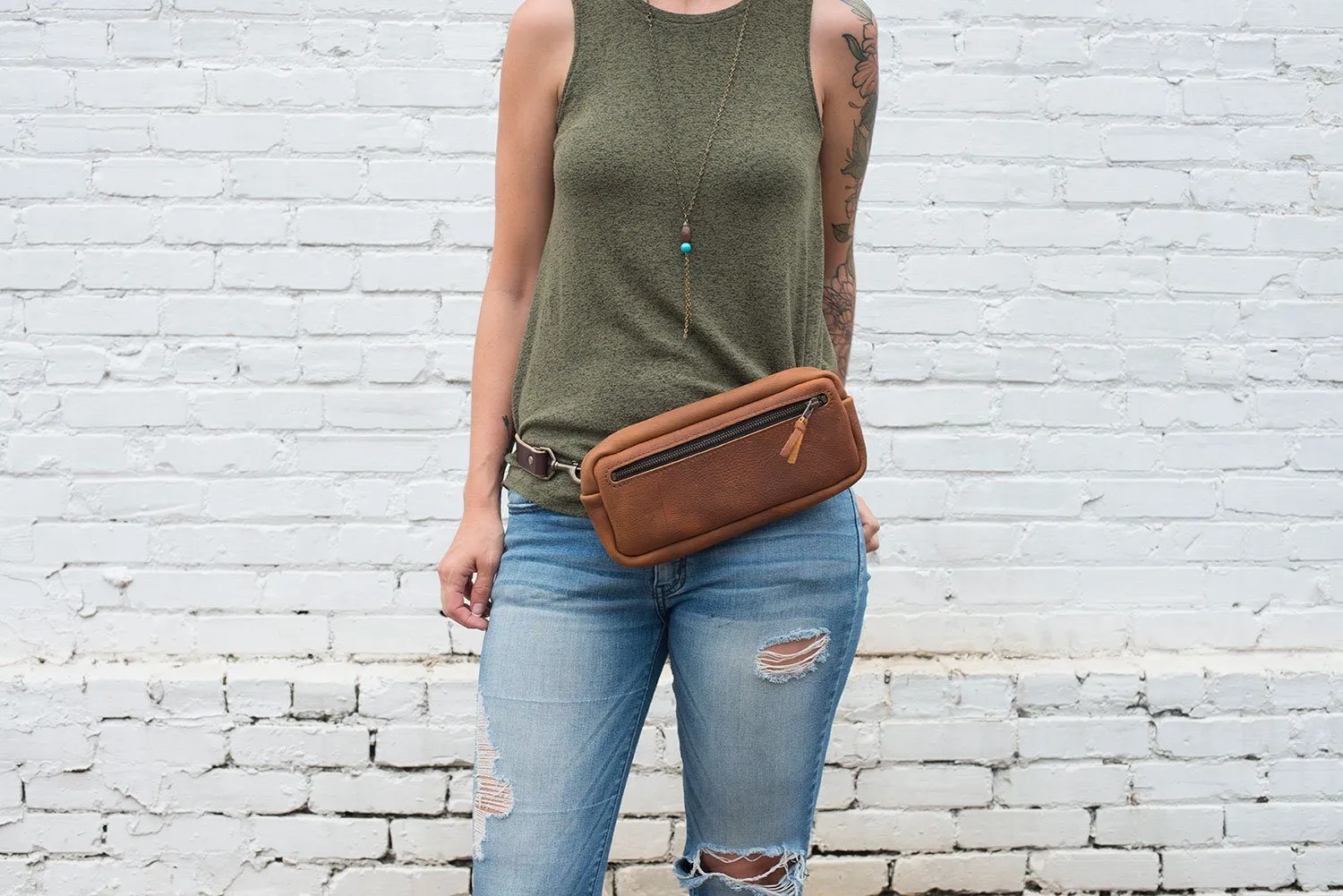 LEATHER FANNY PACK / LEATHER WAIST BAG - SADDLE