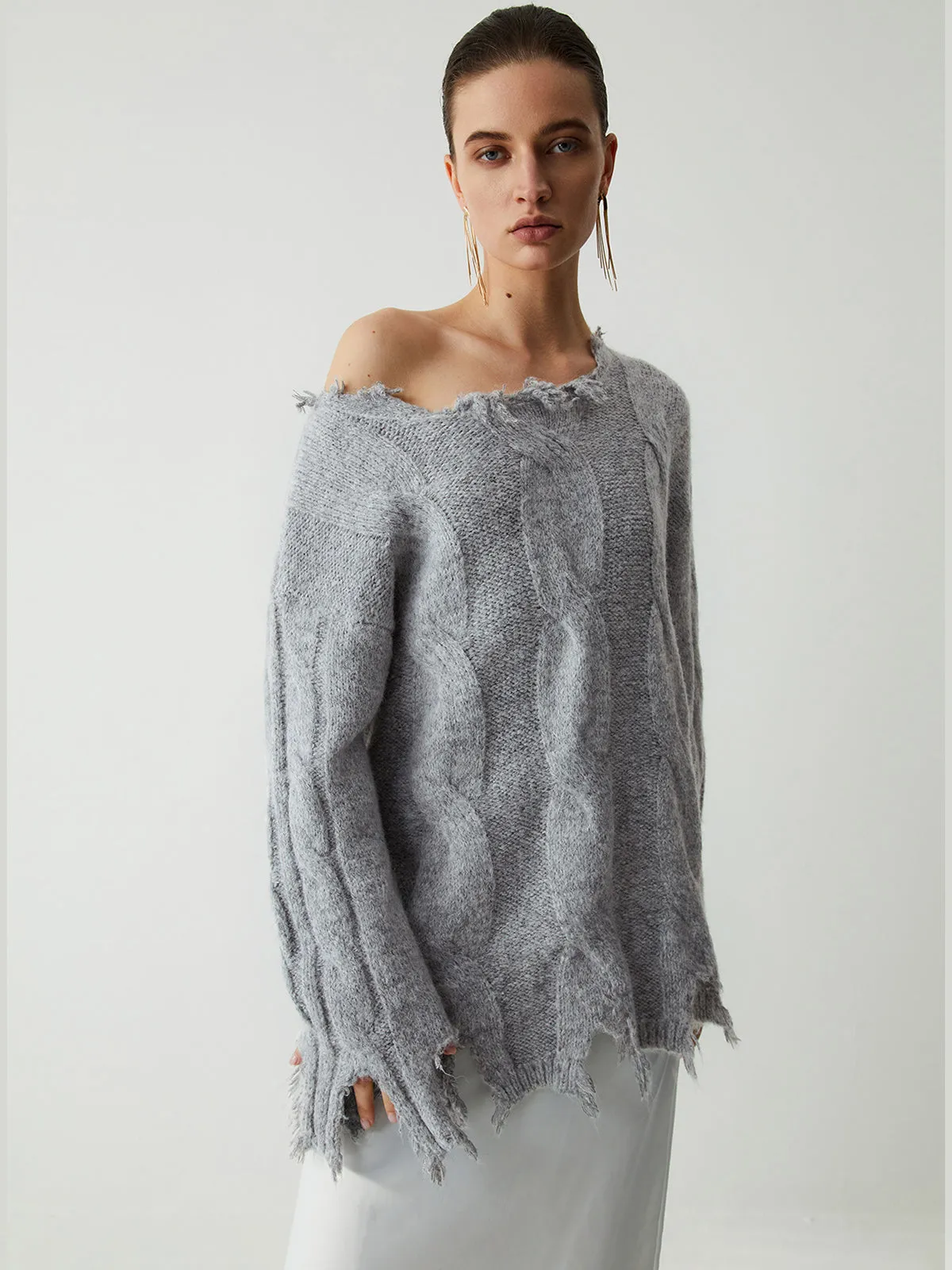 Leisure Ripped Graceful Detail Sweater