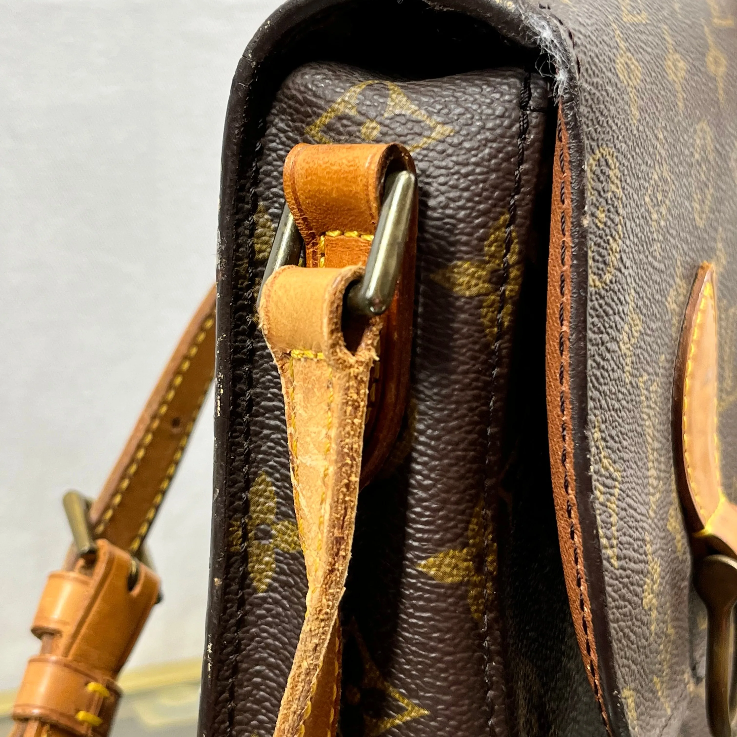 LOUIS VUITTON Brown Monogram Canvas Saint Cloud PM Bag