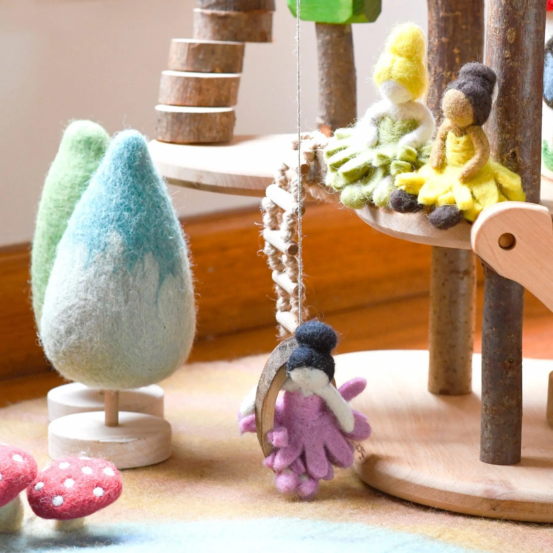 Magical Felt Tree - Blue