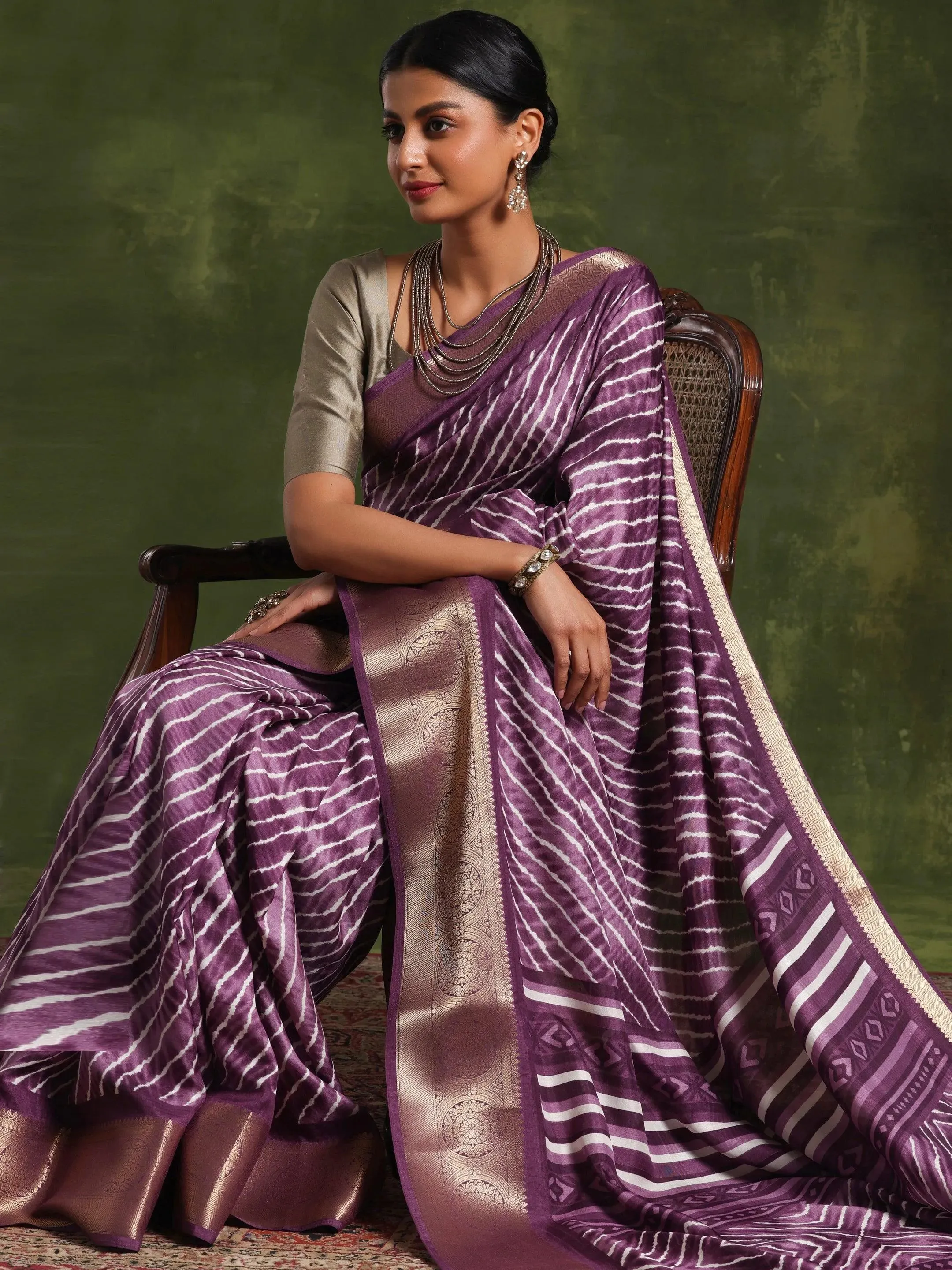 Mauve Printed Silk Blend Saree With Unstitched Blouse Piece