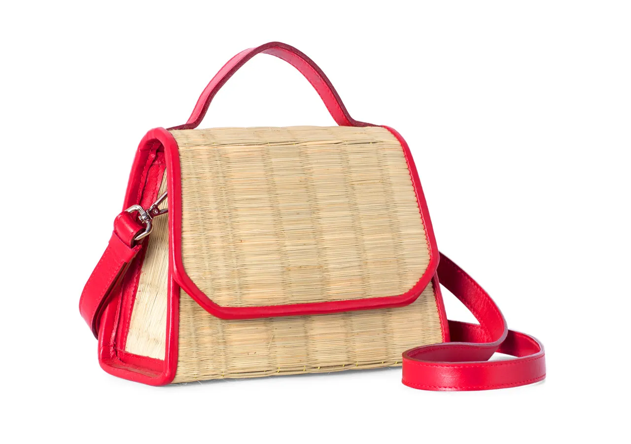 Natural shoulder handbag