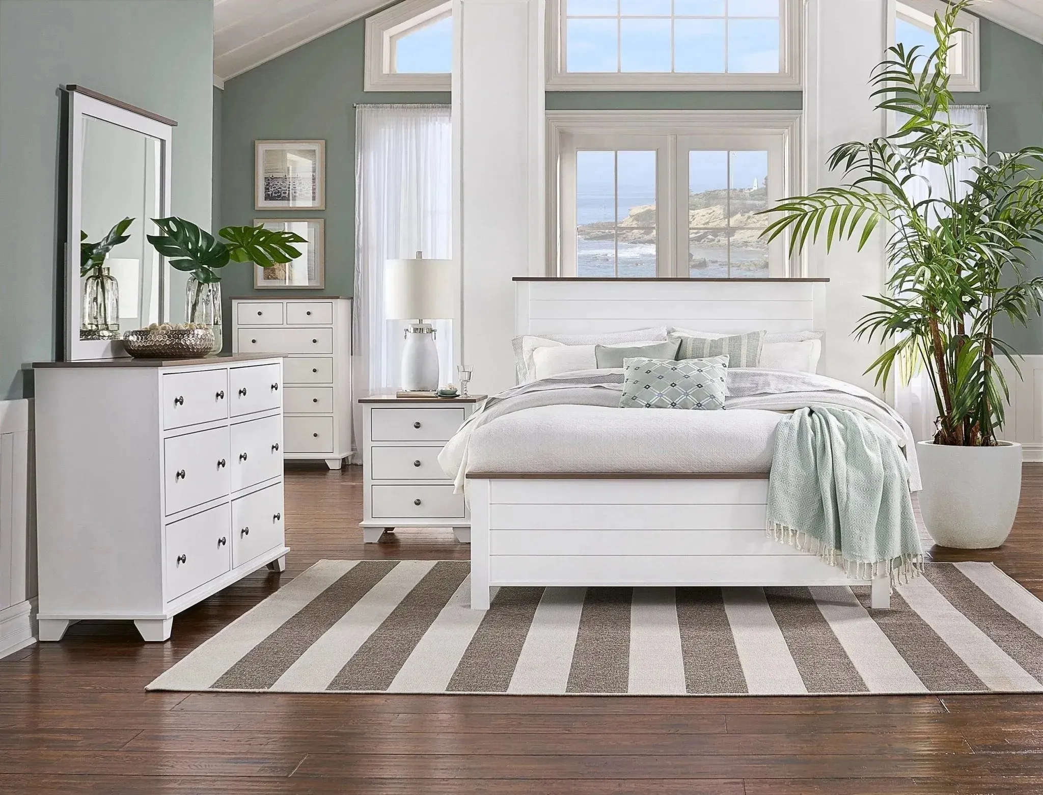 Portland Shiplap Storage Bed